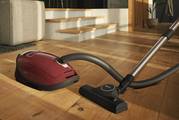 Abbildung Miele Complete C3 Active PowerLine Bodenstaubsauger 